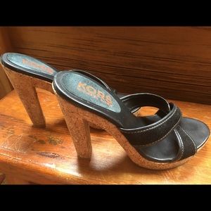 🌹KORS Michael Kors Cork Heel Suede Sandal